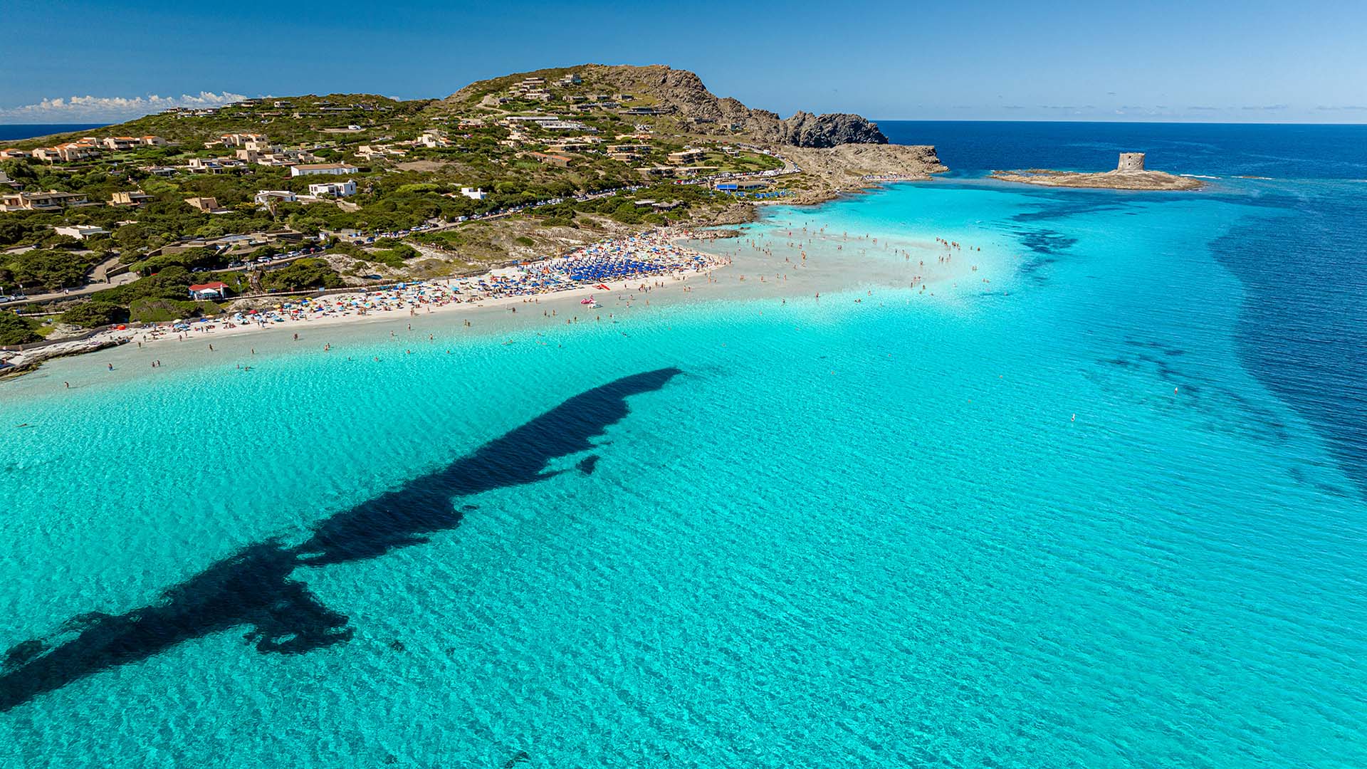 Veduta aerea della spiaggia della spiaggia del Club Esse Sporting