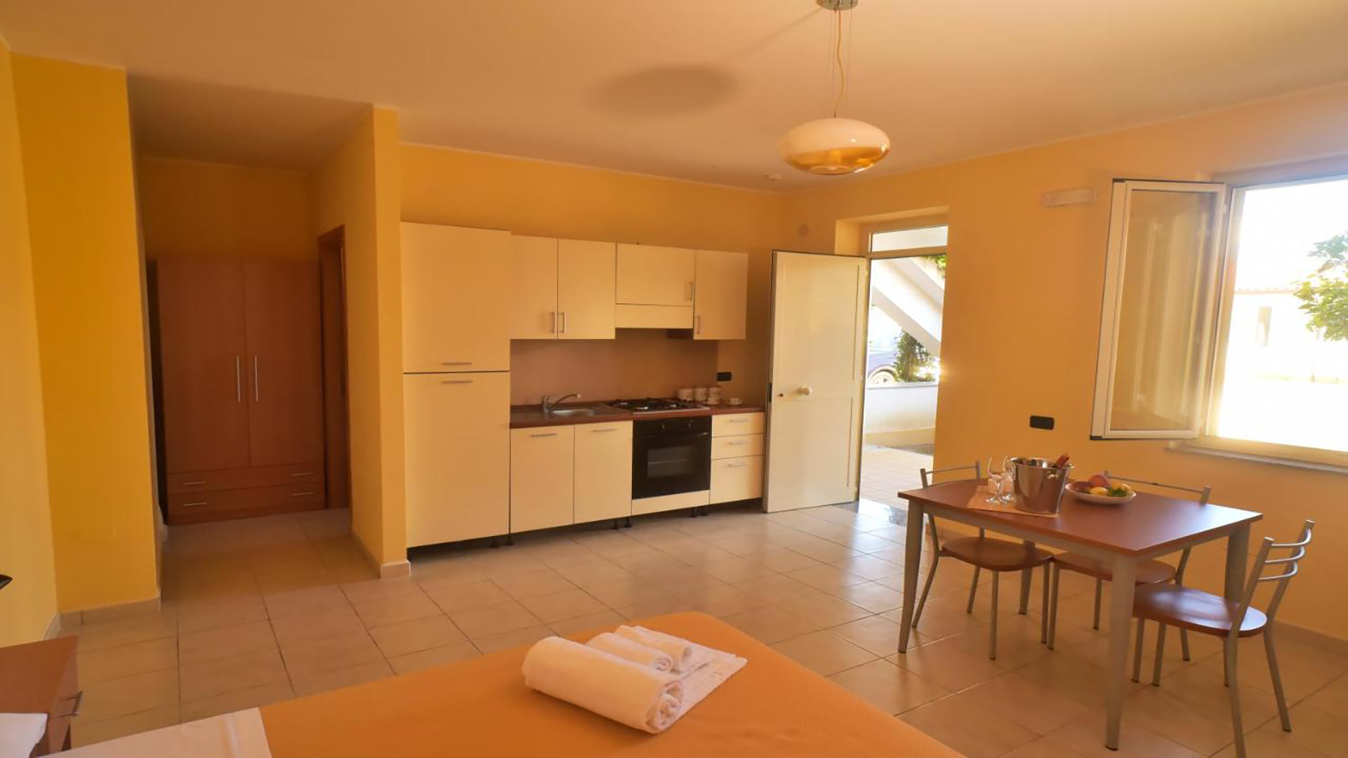 Medimare Residence Club a Patti