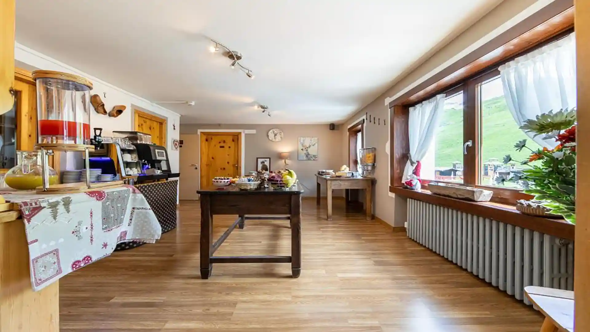 Hotel Meuble Joli di Cervinia sala colazioni