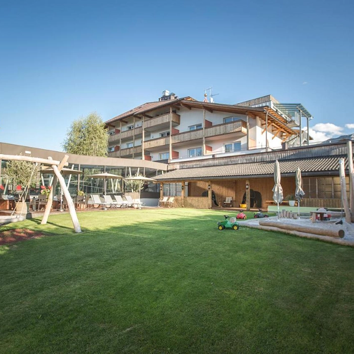 Esterno Hotel Fameli
