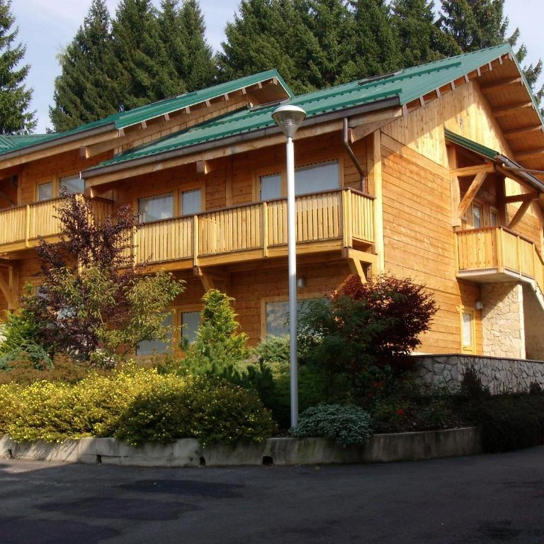 Esterno Albergo Rendola