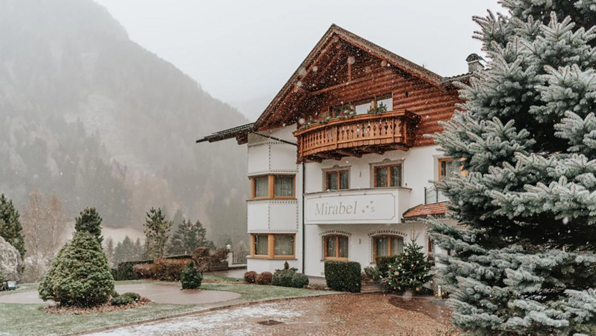 B&B Hotel Mirabel