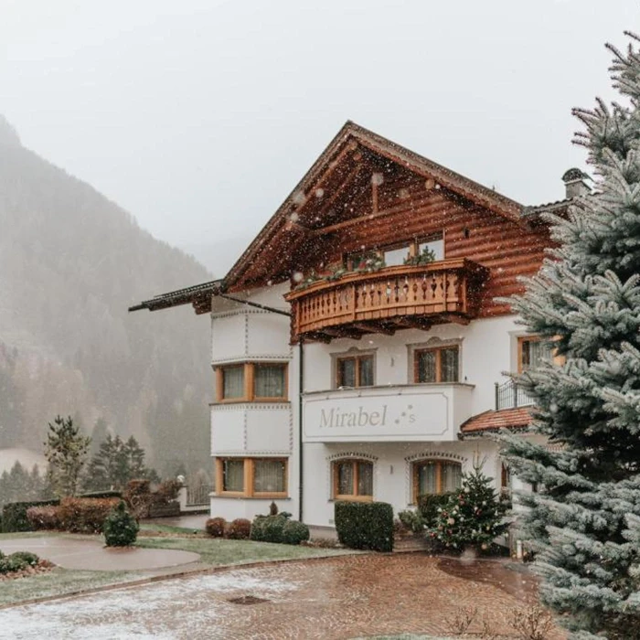 B&B Hotel Mirabel