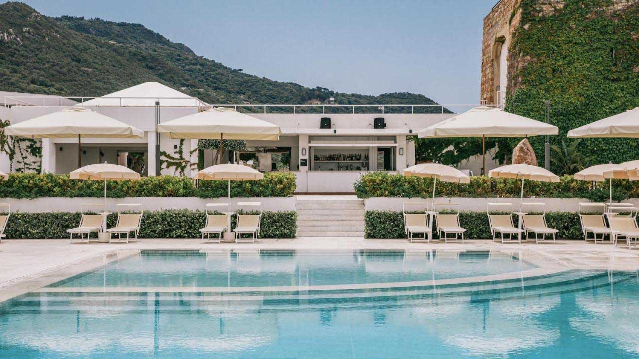 Mangia's Pollina Resort 1