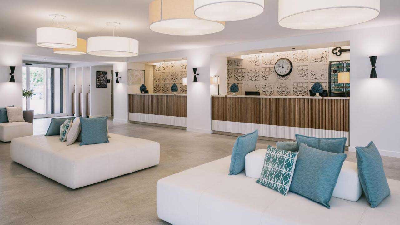 Mangia's Pollina Resort 11