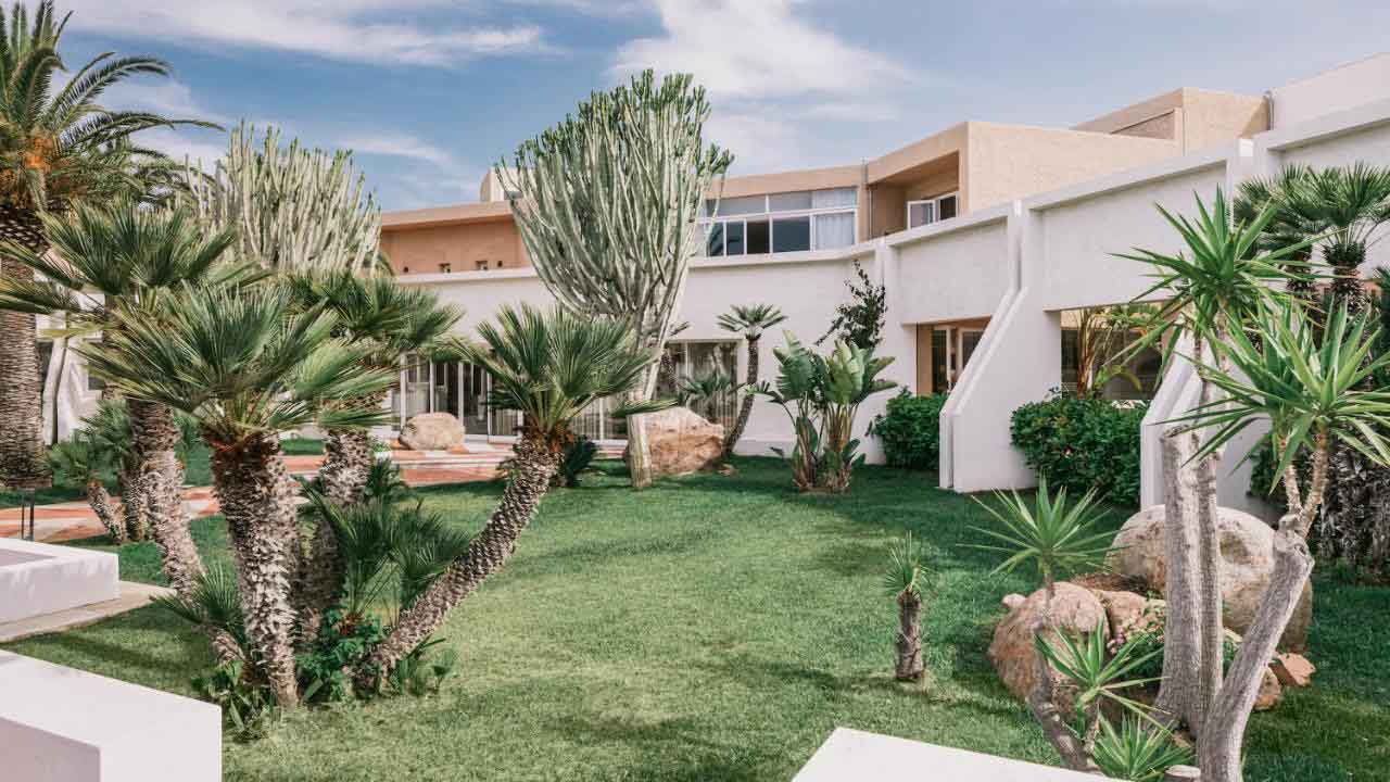 Mangia's Pollina Resort 5