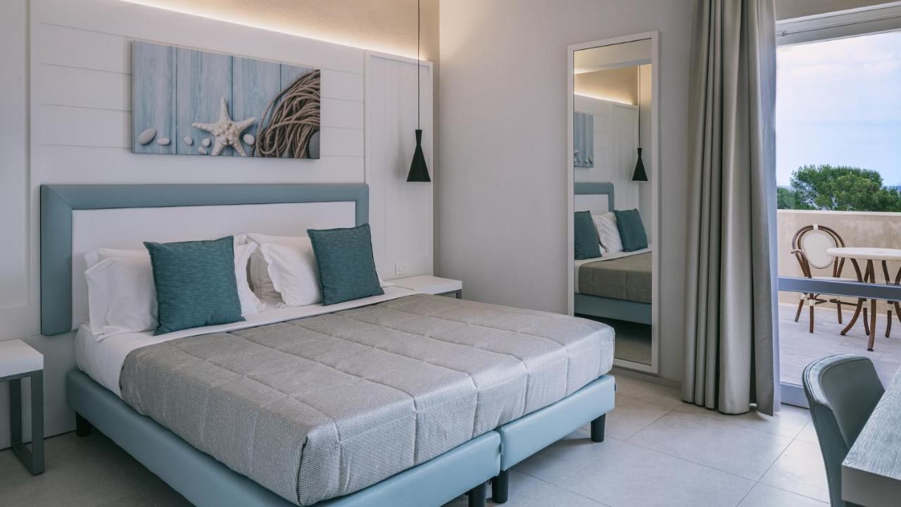 Mangia's Pollina Resort 9