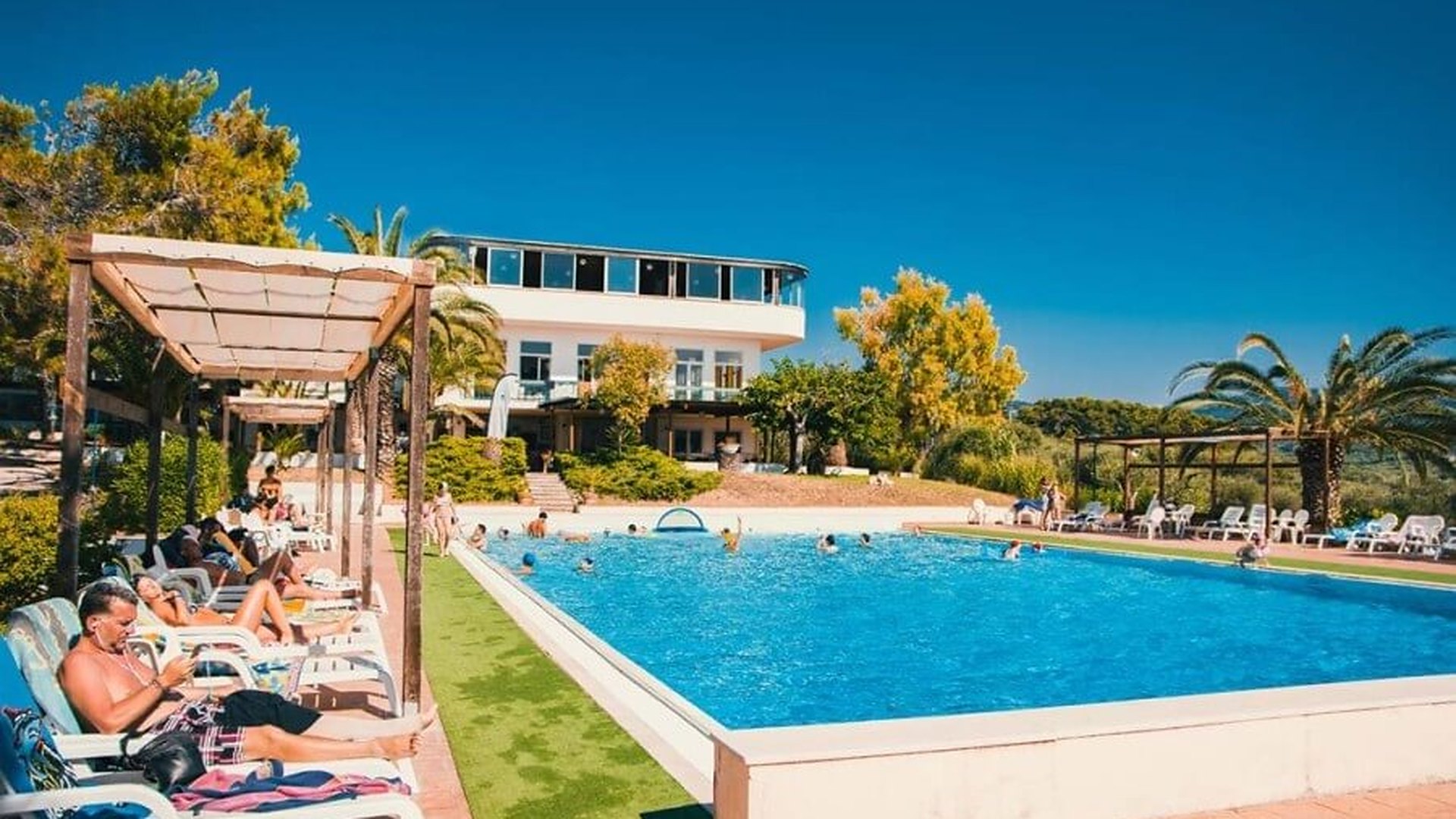 La piscina