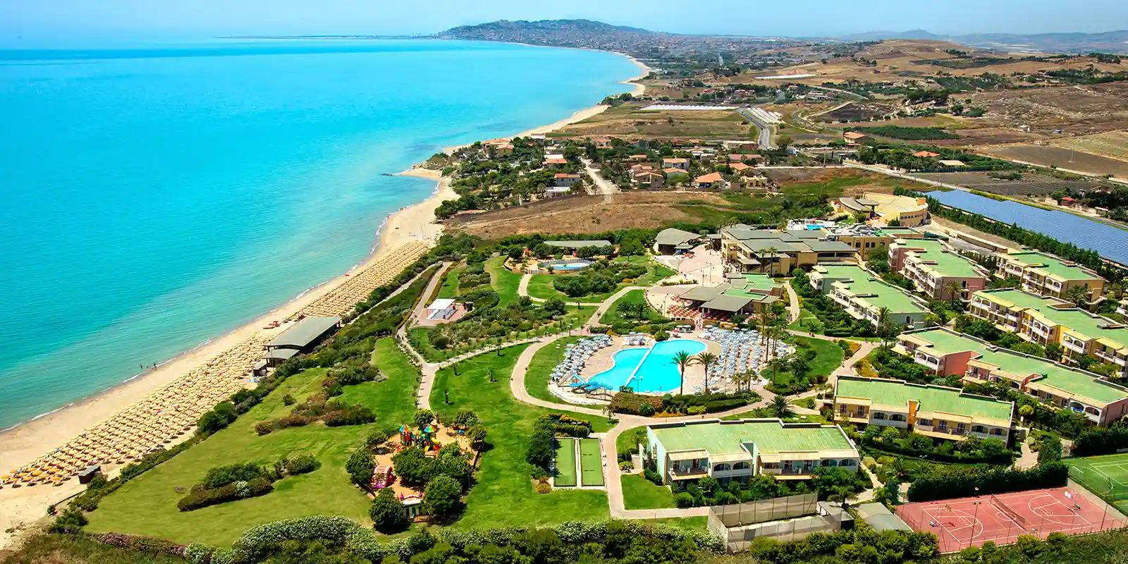 Panoramica del Serenusa Village Resort