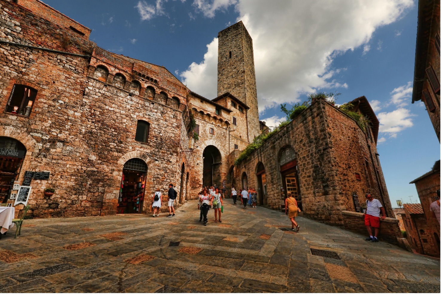 San Gimignano, Toscana: La Manhattan del Medioevo