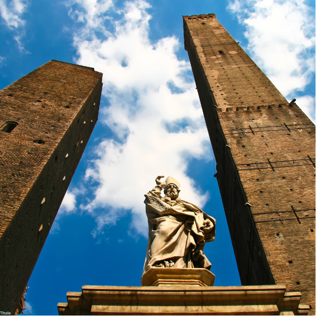 La Torre degli Asinelli a Bologna