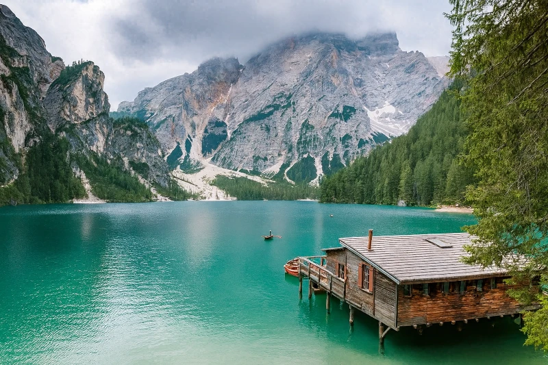 💧 Lago di Braies – il gioiello alpino della Val Pusteria